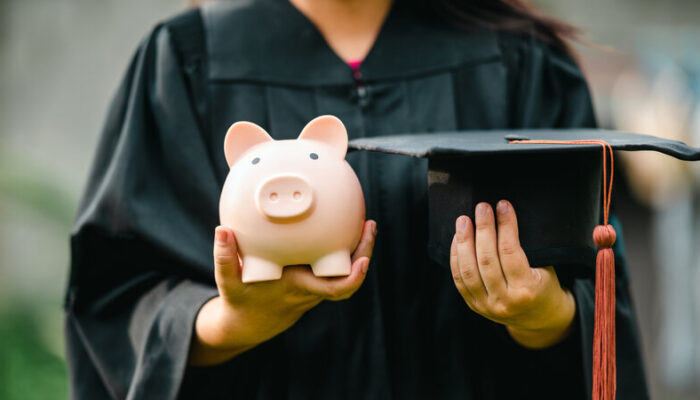 Meeting the Student Visa Financial Requirement